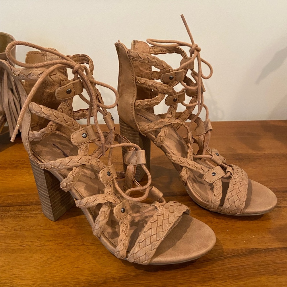 Nude lace up heel